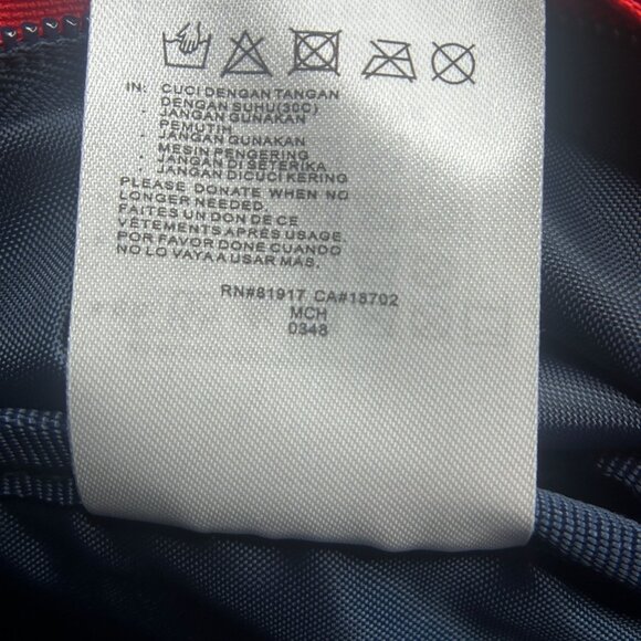 NWT Converse All Star Girls Varsity Backpack Laptop Sleeve ONE SIZE (Navy/Red) - Picture 14 of 15